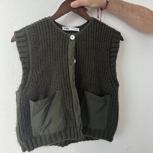 Zara Women's Dark Green Knit Cardigan Vest